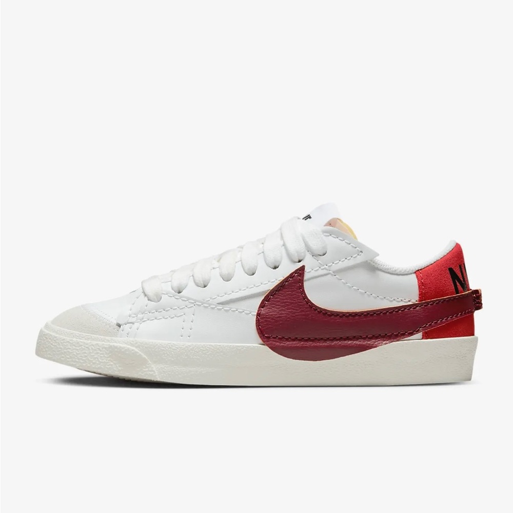NIKE W BLAZER LOW 77 JUMBO